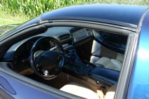 Immagine 6/26 di Chevrolet Corvette (2002)