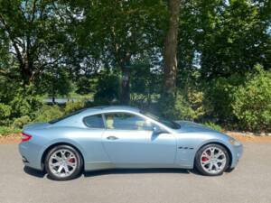 Image 40/50 de Maserati GranTurismo 4.2 (2008)