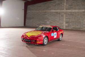 Image 15/38 of Porsche 944 (1985)