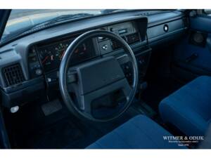 Image 9/28 of Volvo 240 (1992)