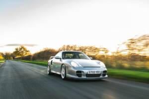 Bild 10/25 von Porsche 911 GT2 (2003)