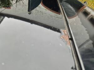 Immagine 31/33 di Mazda MX-3 1.8 (1991)