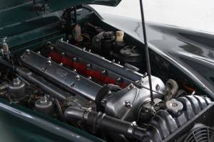 Image 32/33 of Jaguar XK 140 FHC (1956)