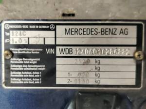 Afbeelding 36/40 van Mercedes-Benz E 200 (1996)