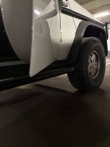 Immagine 13/23 di Mercedes-Benz 230 GE (SWB) (1987)