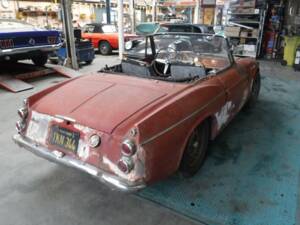 Immagine 48/50 di Datsun Fairlady 1600 (1966)