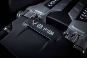 Immagine 76/96 di Audi R8 (2008)