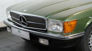 Bild 20/29 von Mercedes-Benz 500 SLC (1980)