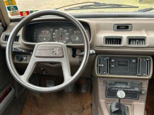 Image 17/17 of Peugeot 505 Break (1984)