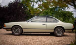 Immagine 2/50 di BMW 633 CSi (1977)