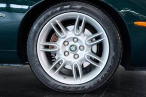 Bild 23/50 von Jaguar XK8 4.0 (2002)