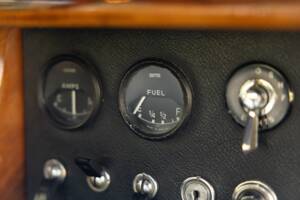 Image 27/50 de Jaguar Mk II 3.8 (1966)