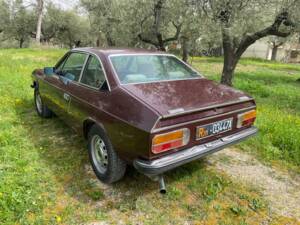 Bild 10/10 von Lancia Beta Coupe 1300 (1982)