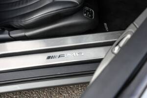 Afbeelding 21/47 van Mercedes-Benz SL 63 AMG (2008)