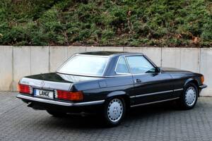 Immagine 14/43 di Mercedes-Benz 300 SL (1987)