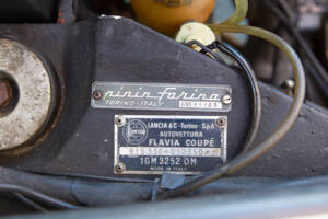 Image 19/26 de Lancia Flavia 1.8 (Pininfarina) (1965)