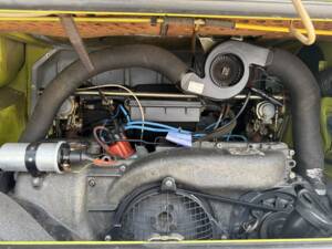 Image 35/100 of Volkswagen T2b Westfalia (1979)