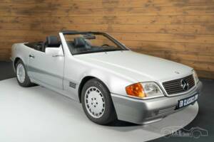 Image 3/19 de Mercedes-Benz 300 SL (1990)