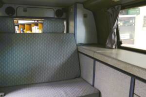 Bild 23/55 von Volkswagen T4 California Coach 1.9 TD (1994)