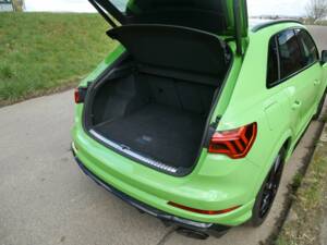 Bild 18/45 von Audi RS Q3 (1900)