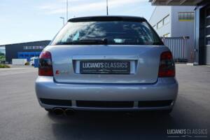 Image 9/52 of Audi RS4 Avant (2001)