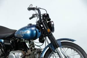 Image 24/50 of Aermacchi Harley-Davidson DUMMY (1971)