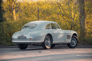 Image 3/14 of Aston Martin DB 2 (1951)