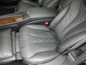 Bild 64/99 von Mercedes-Benz Maybach S 500 (2015)