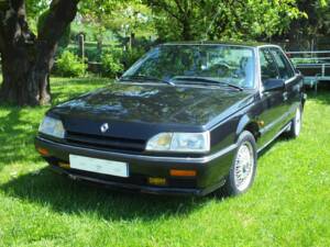 Bild 3/8 von Renault R 25 2.2 (1991)
