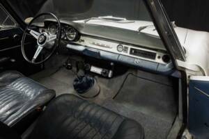 Image 34/98 de Alfa Romeo 2600 Sprint (1964)