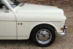 Image 22/50 of Volvo P 123 GT (1969)