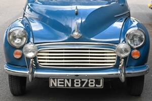 Image 20/50 of Morris Minor 1000 Traveller (1971)