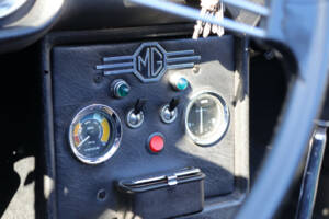 Bild 31/50 von MG MGB (1965)