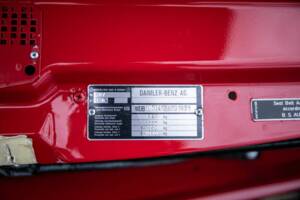 Image 26/32 de Mercedes-Benz 300 SL (1993)