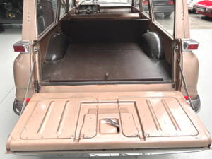 Bild 21/26 von Studebaker Commander Wagonaire (1963)