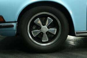 Bild 46/49 von Porsche 911 2.4 E (1972)