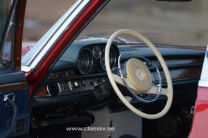 Image 14/21 of Mercedes-Benz 300 SEL 6.3 (1969)