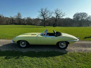 Afbeelding 7/100 van Jaguar E-Type (1968)
