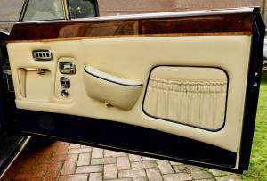 Image 43/50 de Bentley Continental (1985)