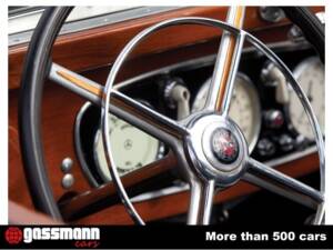 Bild 11/15 von Mercedes-Benz 230 (1939)