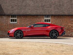 Image 20/80 of Aston Martin Vanquish Zagato (2017)