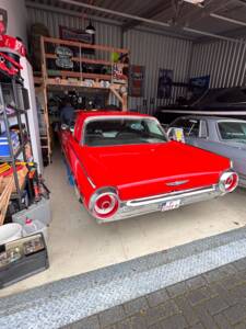 Immagine 8/32 di Ford Thunderbird (1962)