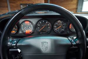 Image 15/36 de Porsche 911 Carrera (1995)