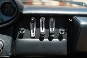 Afbeelding 40/50 van Ferrari Dino 246 GT (1971)