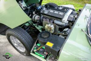 Image 20/60 de Jaguar E-Type (1969)