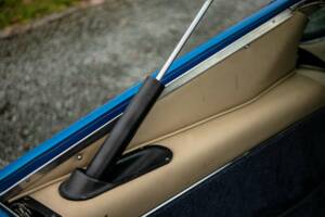 Image 18/42 of Lamborghini Espada 400 GT (1975)