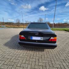 Bild 7/10 von Mercedes-Benz 500 E (1993)