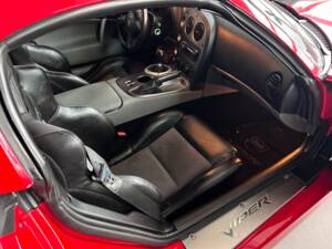 Image 17/22 of Dodge Viper SRT10 (2008)