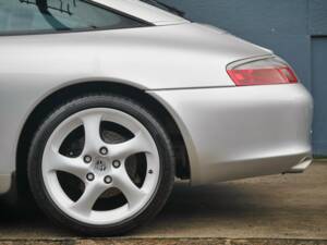 Bild 42/50 von Porsche 911 Carrera (2004)