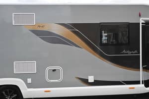 Bild 61/78 von Peugeot Bailey Autograph 79-4T (2025)